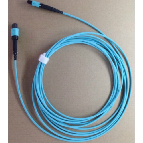 https://www.hdd-fiber-optic.com/509-930-thickbox/us-concec-12core-multimode-mpo-patch-cord.jpg